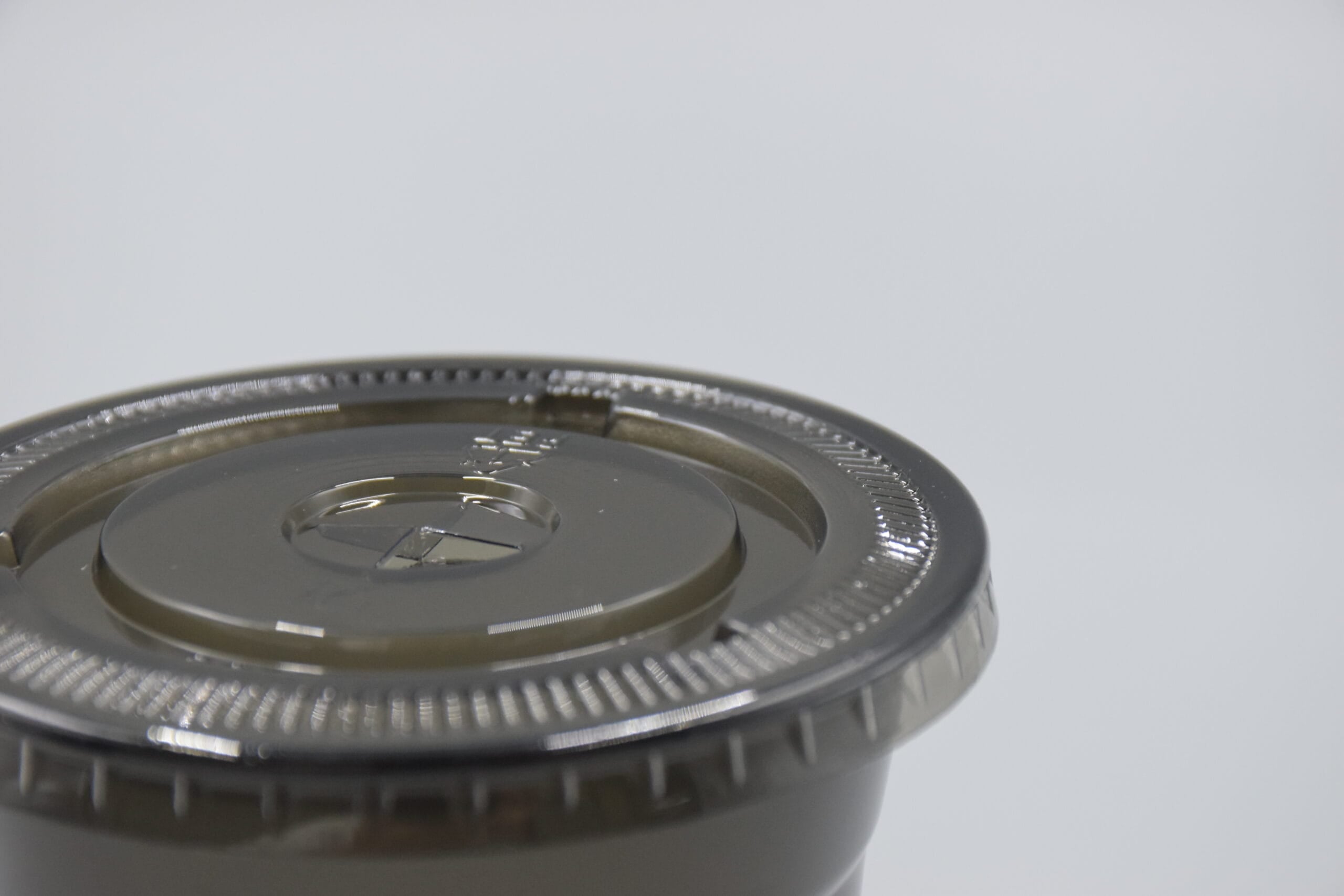 Custom black cups with lid